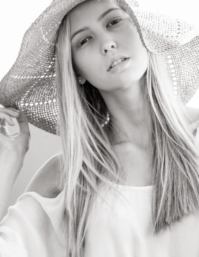 Chelsea_Cunningham_Dallys-Models20111002_3585